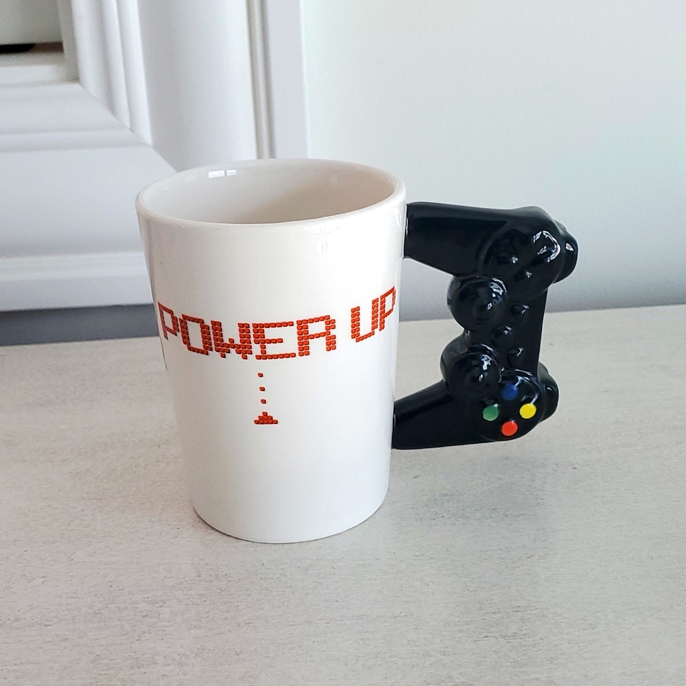Dave And Buster’s Power Up Mug Gamer Coffee Cup Game Controller Handle Novelty